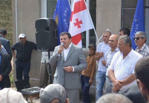 "ქართული ოცნების" სამცხე-ჯავახეთის მაჟორიტარი დეპუტატობის კანდიდატები მოსახლეობას შეხვდნენ (R)