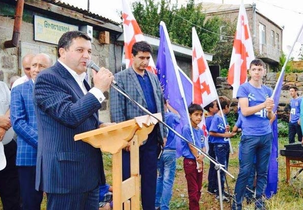 სამცხე-ჯავახეთის მაჟორიტარი დეპუტატობის კანდიდატები მოსახლეობასთან შეხვედრებს განაგრძობენ (R)