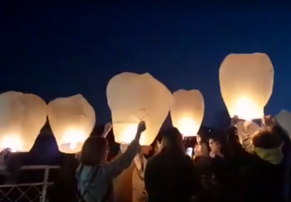 ფრანები და უსასრულობის სიმბოლო - თავისუფლებისთვის დაღუპულთა ხსოვნის აქცია ქუთაისში